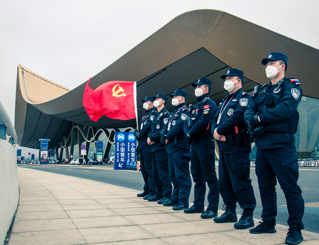 环球在线新闻 云南机场公安成立疫情防控青年突击队