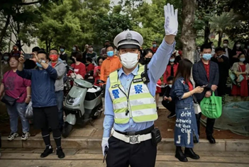 环球在线直播: 高考首日 ！云南警方“花式”护航图鉴！