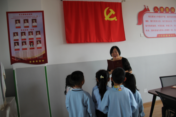 云南祥云县城南社区幼儿园积极打造为了一切孩子的好环境