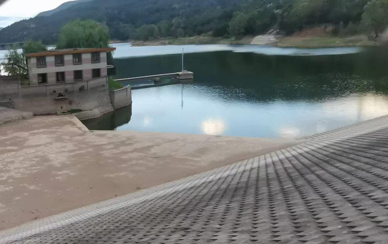 云南祥云县构建生态廊道净化入库河水