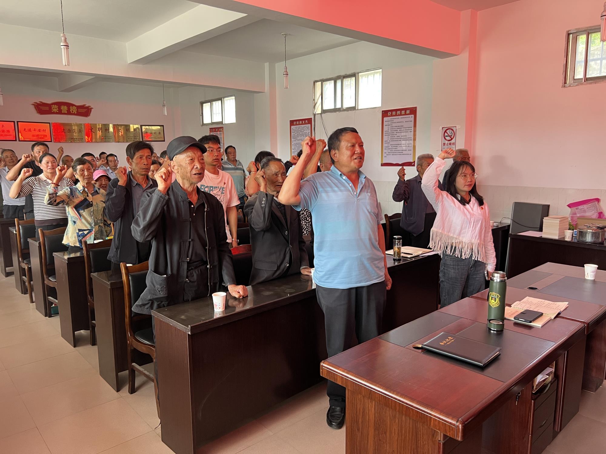 云南祥云县西山村举行庆祝七一建党节系列活动