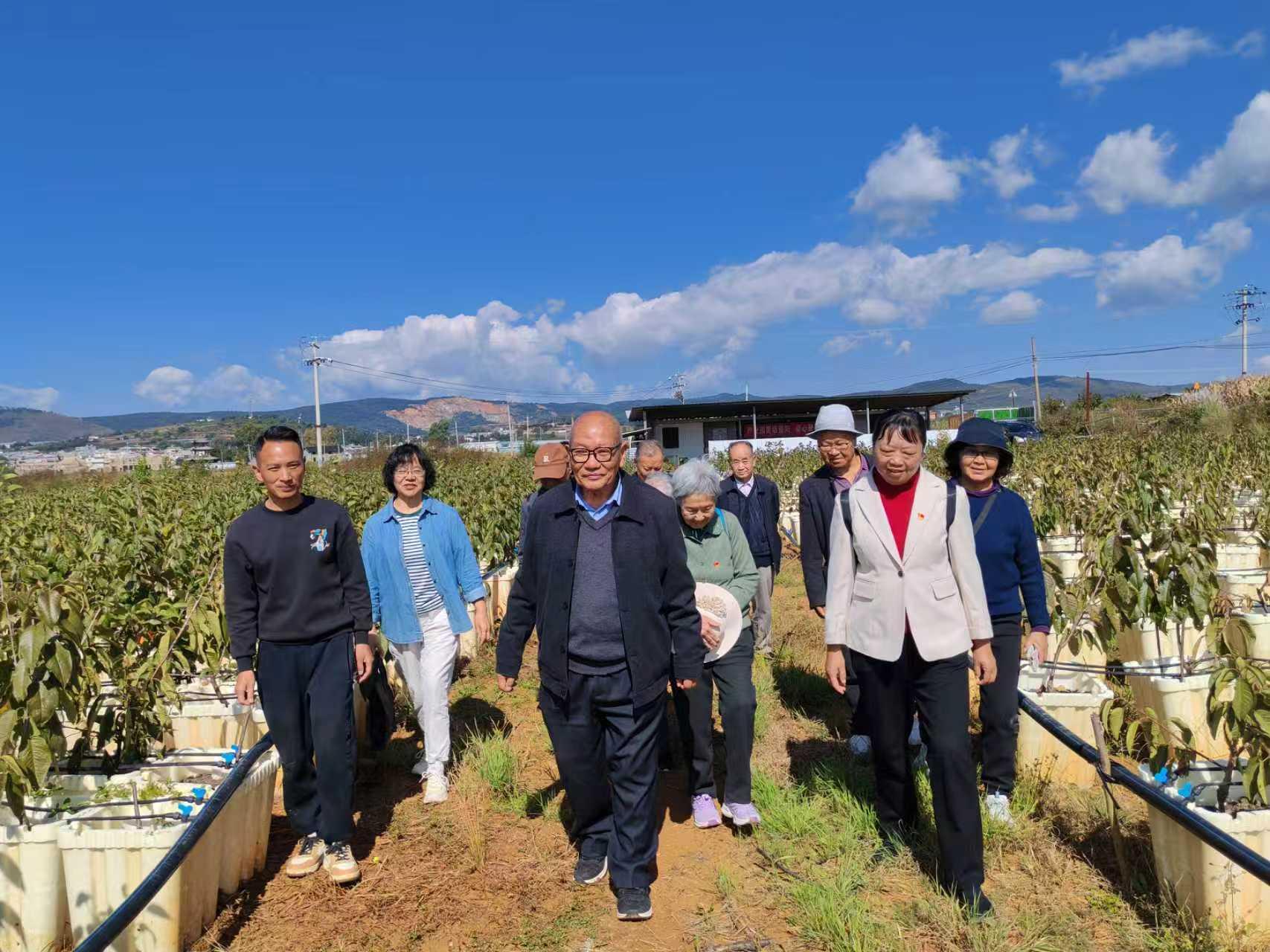 “科技110”温暖重阳