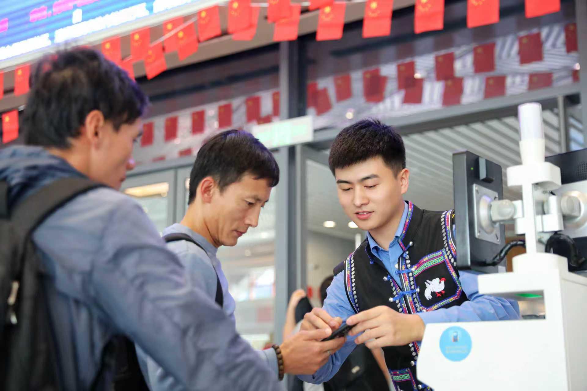 从11月10日起，云南铁路新增18列次动车票价优惠