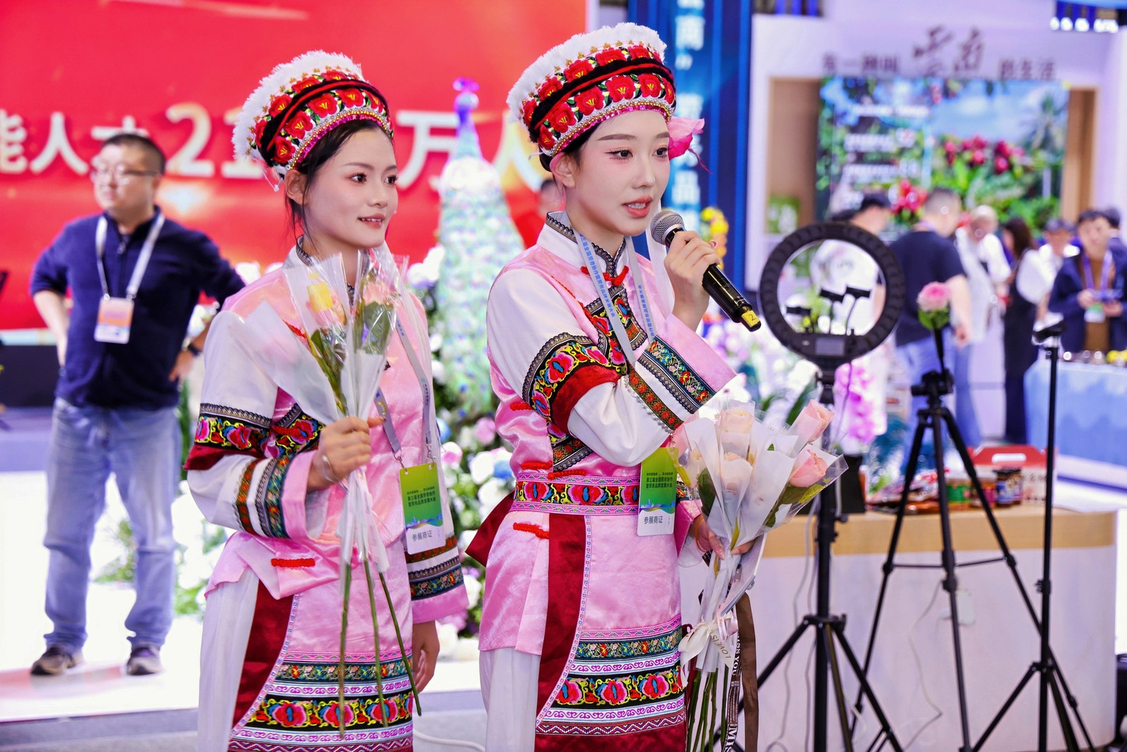 “滇”字号特色劳务品牌亮相第三届全国劳务：协作暨劳务品牌发展大会“七彩云南”劳务品牌成为就业增收名片