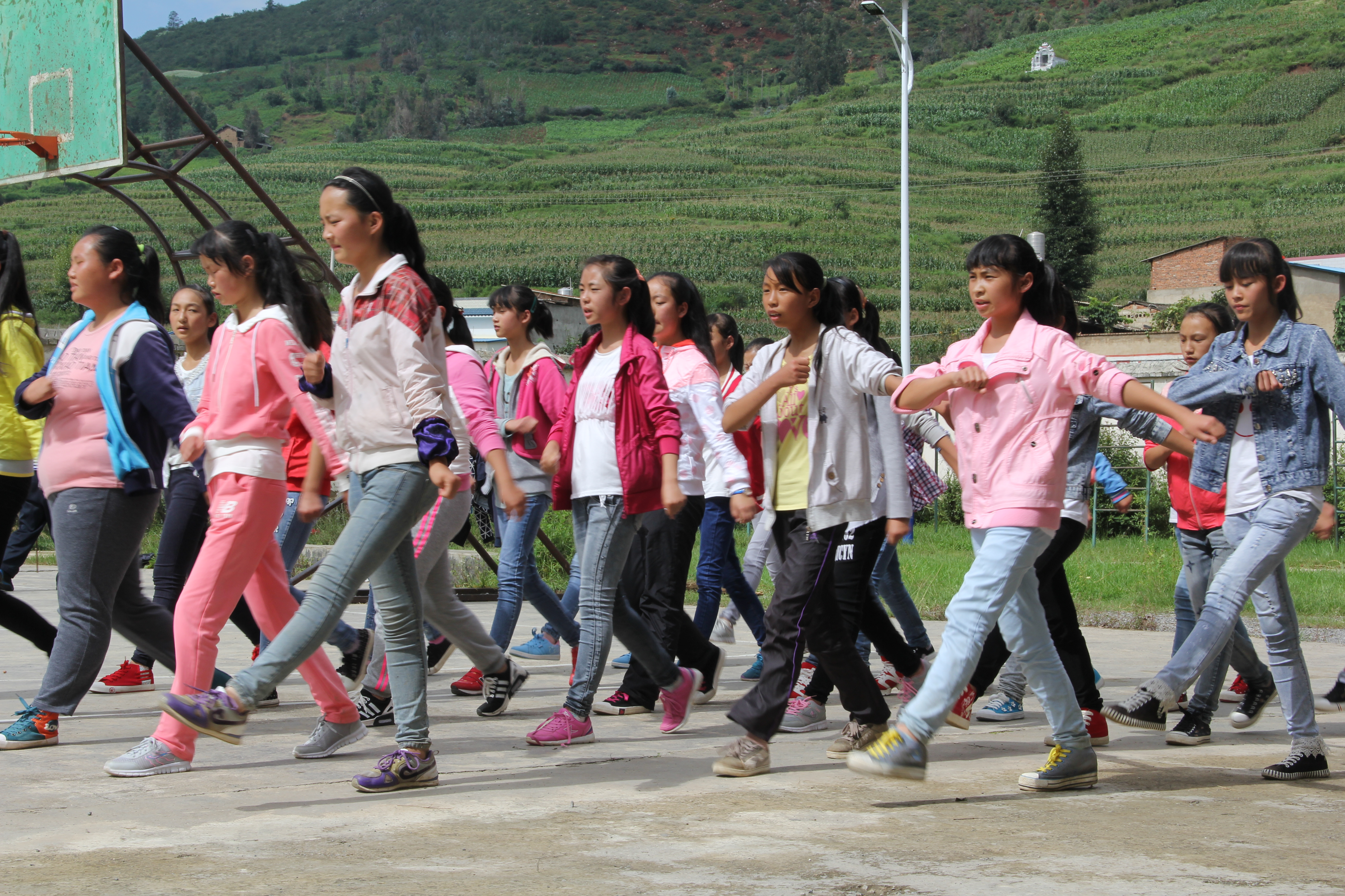【平安的守护者  安防的生力军】致敬坚守在岗位的保安员
