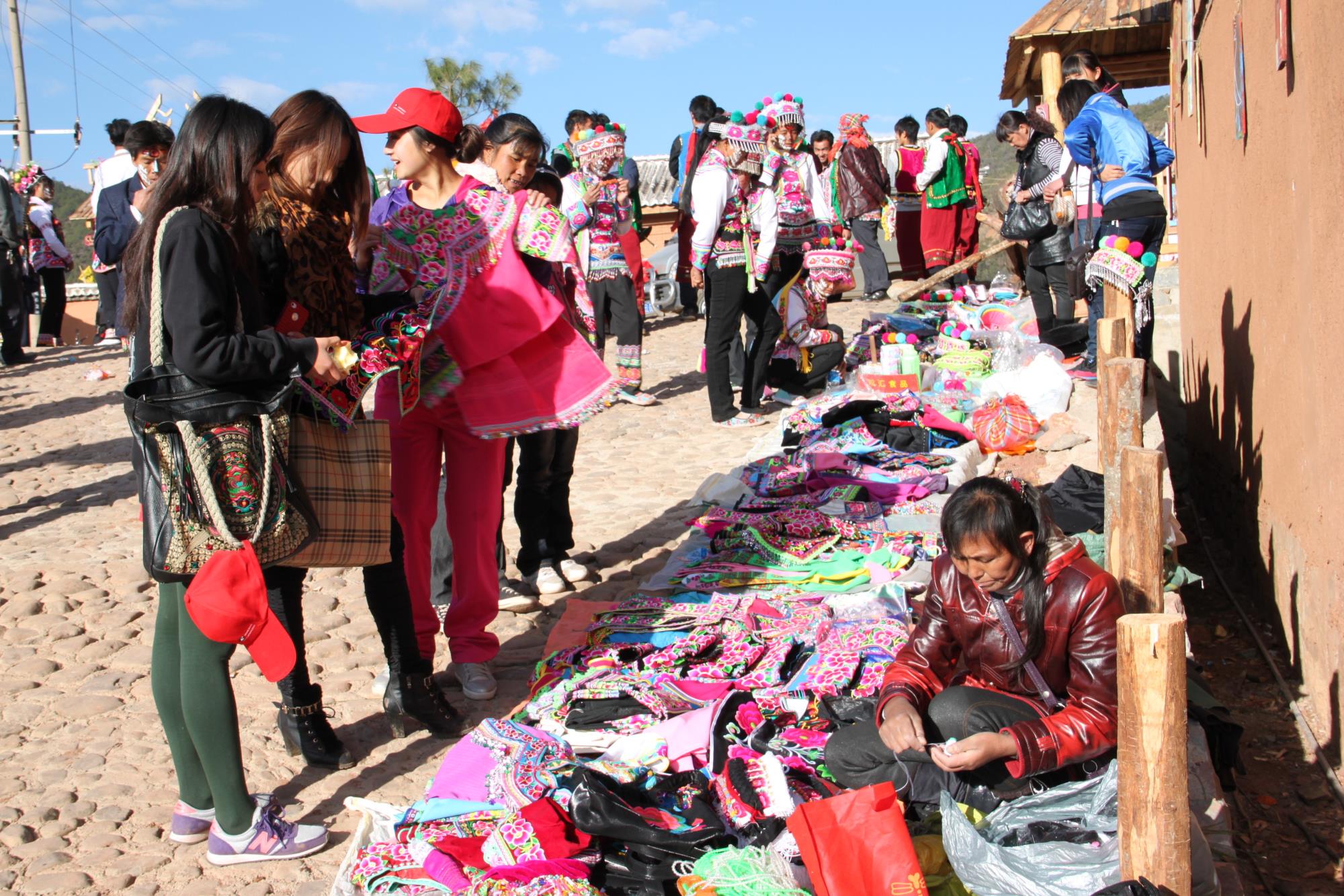 云南祥云县发挥返乡大学生智慧聚集青春力量