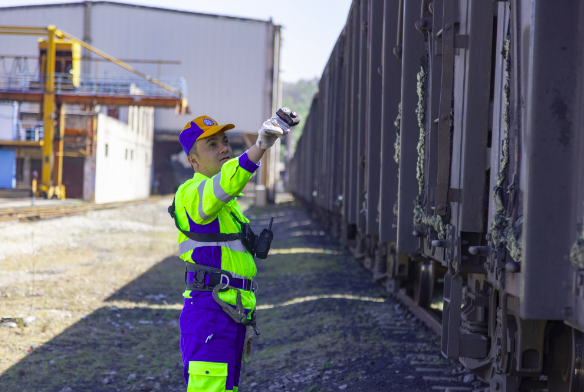 云南铁路做好春运期间电煤保供  全力保障民生用电