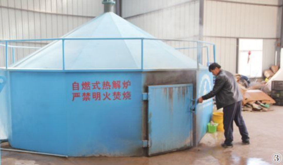 云南祥云县垃圾处理厂成为净化环境和变废为宝车间